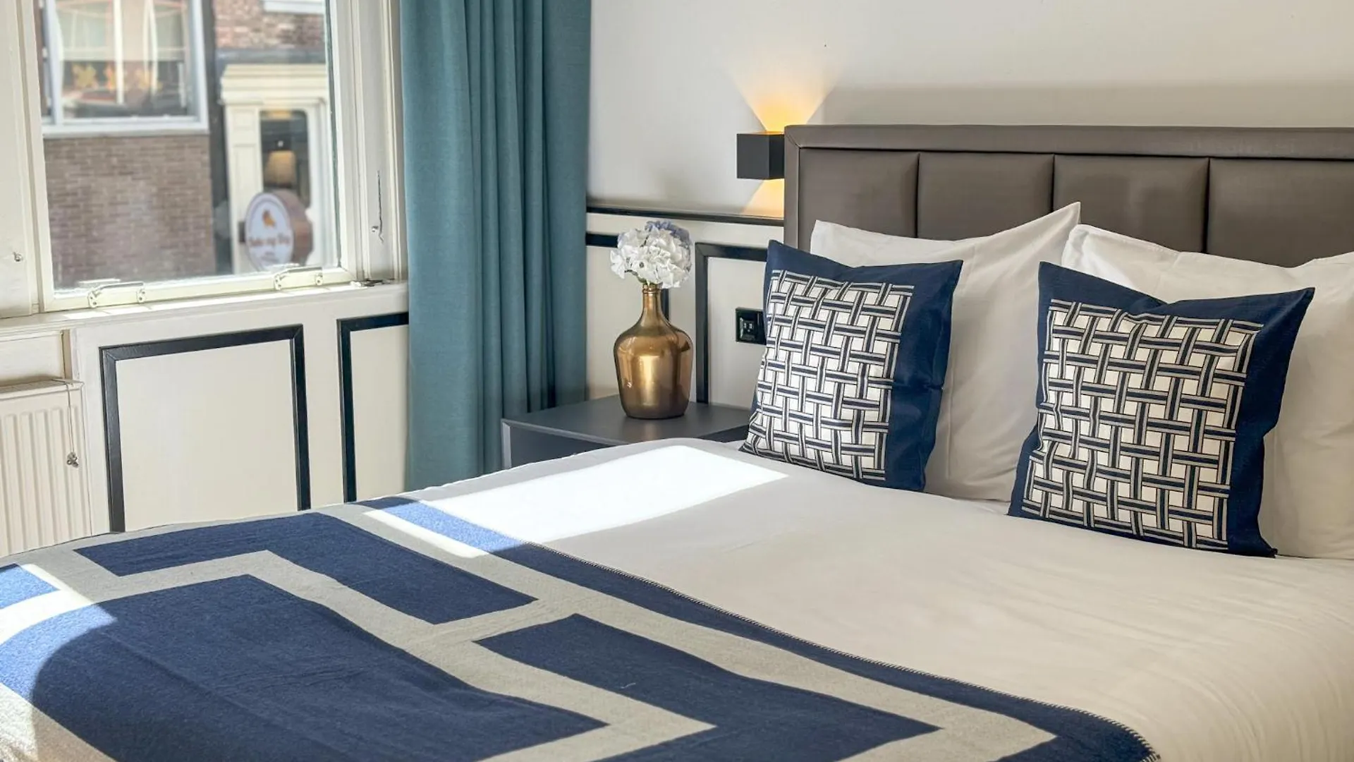Yourbnb Suites Haarlemmerstraat Amsterdam 0*,  Hollanda